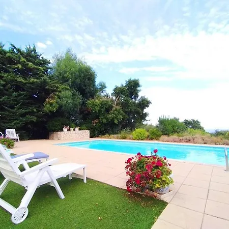 Villa Grande Provencale Pour 10 Personnes Avec Piscine *